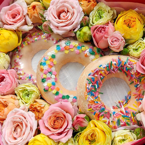 Сердце с цветами и пончиками для ванны арт. 45459