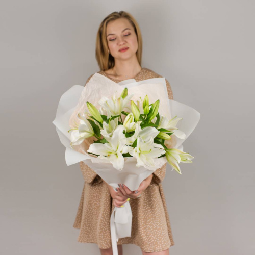 Букет из белых лилий арт. 50441
